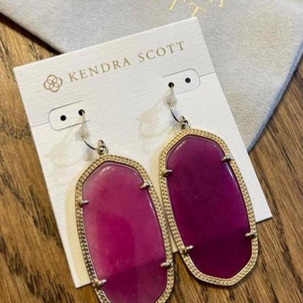 Danielle Violet on Gold Kendra Scott